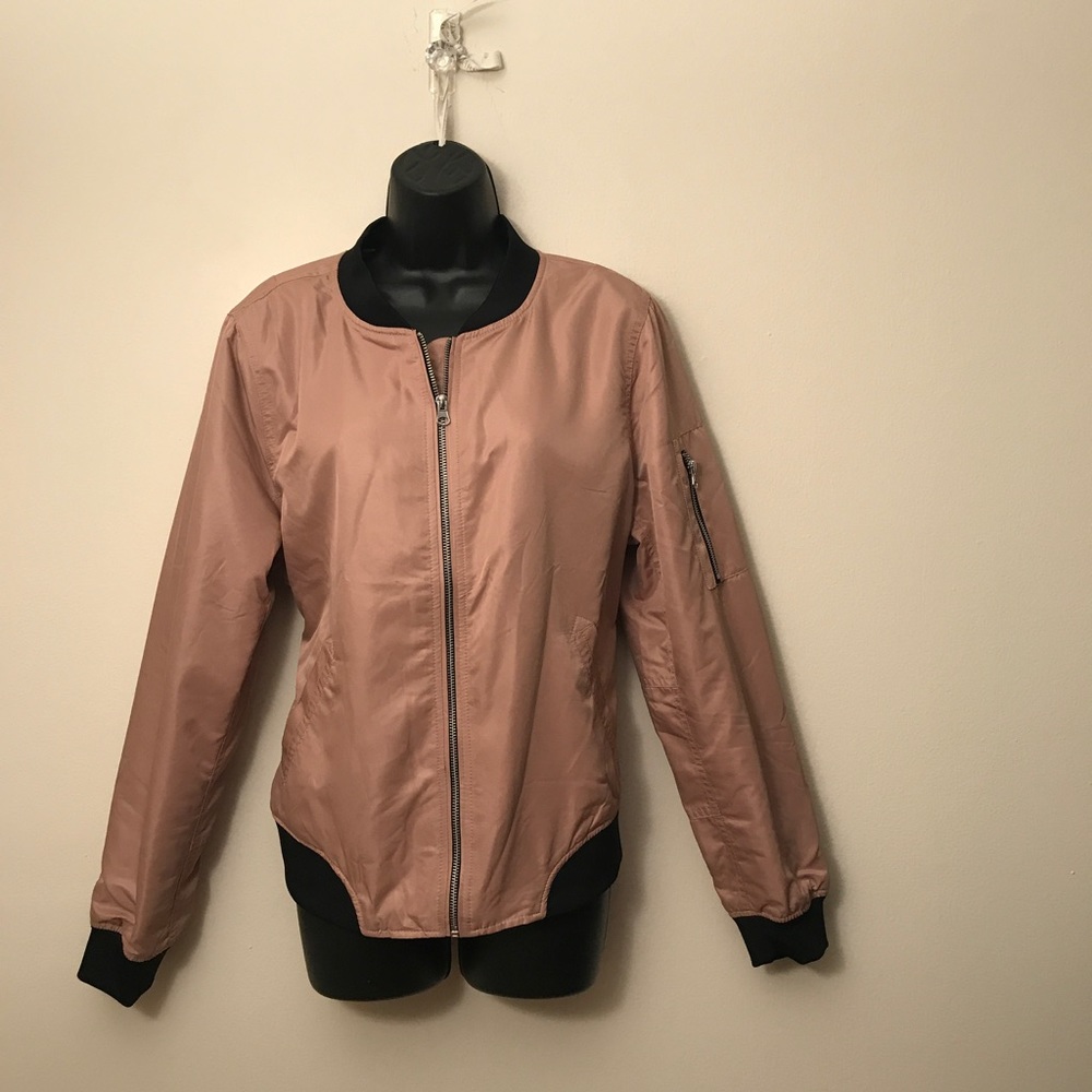 Cropped Zipper Bomber Jacket - Picture 5 of 9